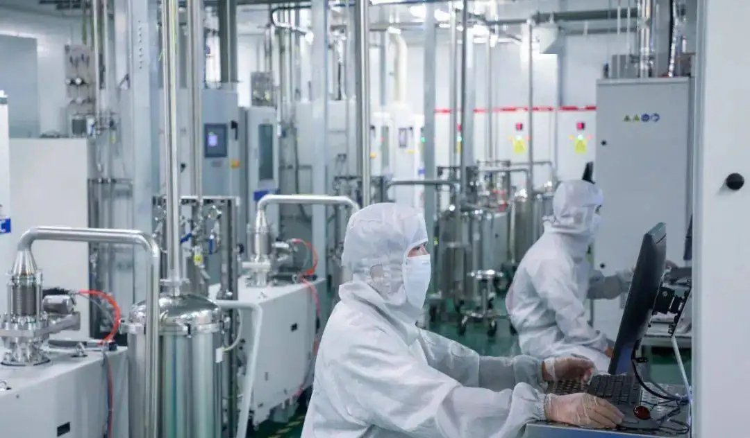 年產(chǎn)能達(dá)20萬片！瀚天天成碳化硅產(chǎn)業(yè)園二期項目竣工，三期產(chǎn)能預(yù)達(dá)140萬片！